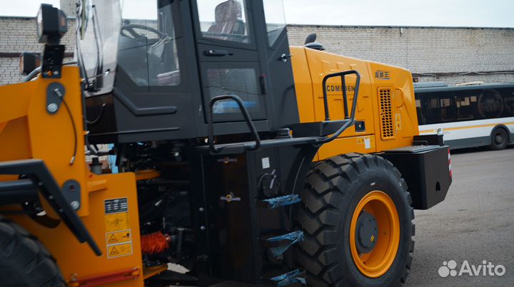Фронтальный погрузчик Lonking CDM836N, 2023