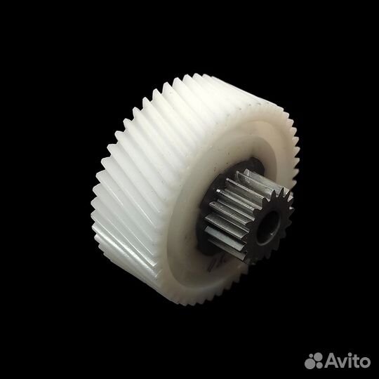 Шестеренки, втулки, редуктор на бытовую мясорубку