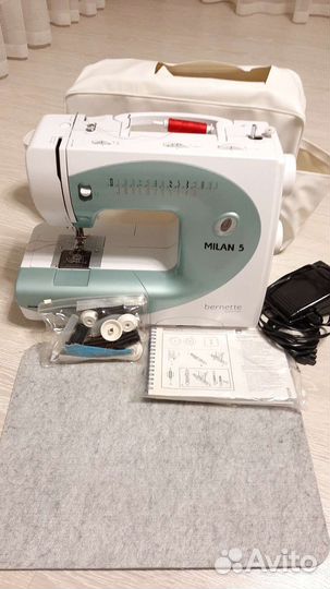 Швейная машина Bernina Milan