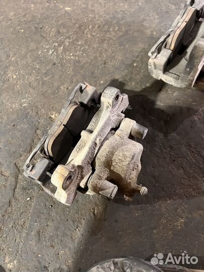 Передние тормозные супорта форд мандэо 4