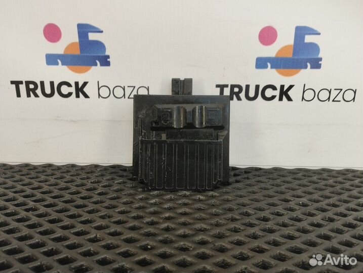 81521066070 Крышка модулятора EBS