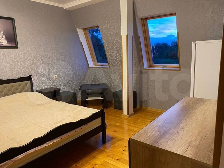 Комната 35 м² в 2-к., 2/2 эт.