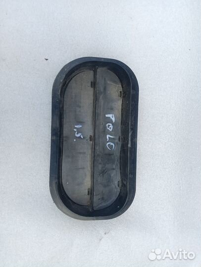 Клапан вентиляции крыла Volkswagen Polo