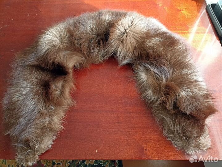 Меховой воротник песец