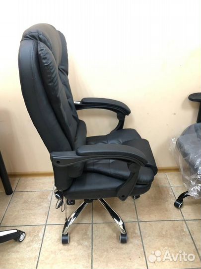 Офисное кресло из эко кожи
