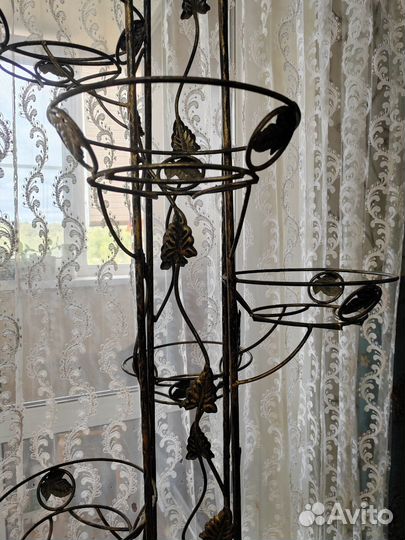 Подставка для цветов напольная