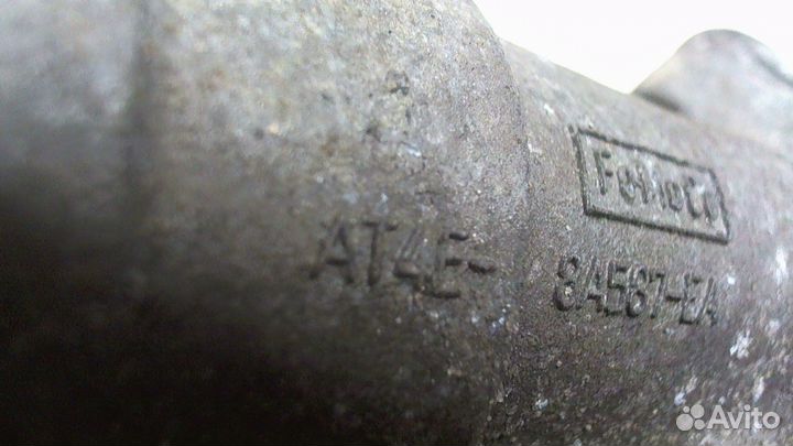 Корпус термостата Ford Explorer, 2011