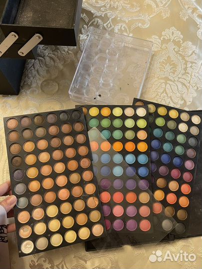 Палитра теней