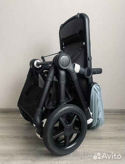 Коляска Bugaboo Fox2 (2 в 1)