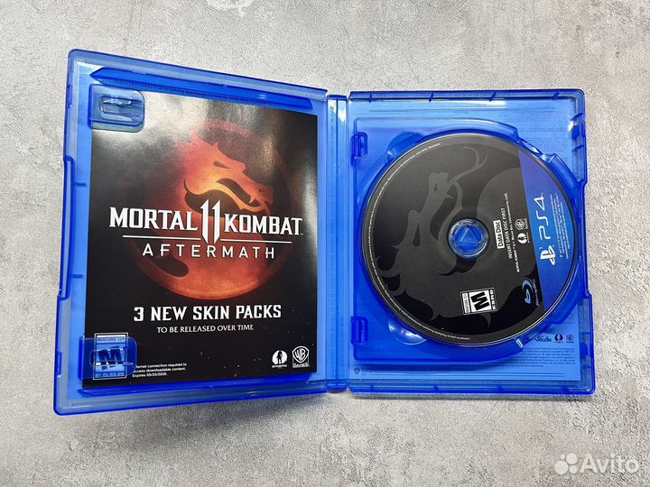 Диск PS4 Mortal Kombat 11: Aftermath Kollection