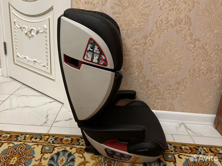 Автокресло детское новое