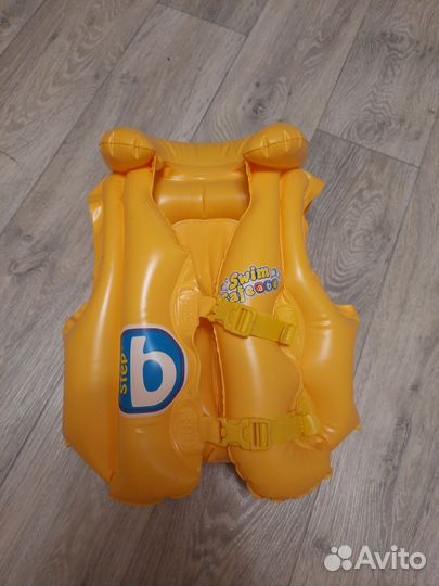 Надувной жилет Bestway (4-8 лет)