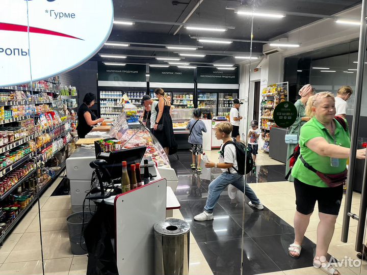 Требуется продавец в продуктовый магазин