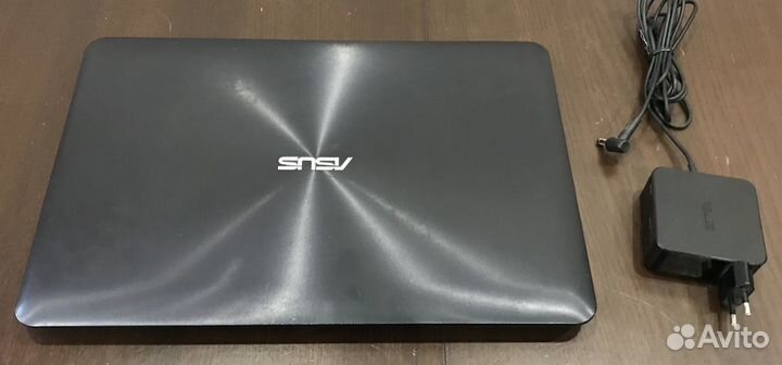 Asus 15.6/i5-4210U/Nvidia 820M 2GB/Озу 8G/HDD 750G