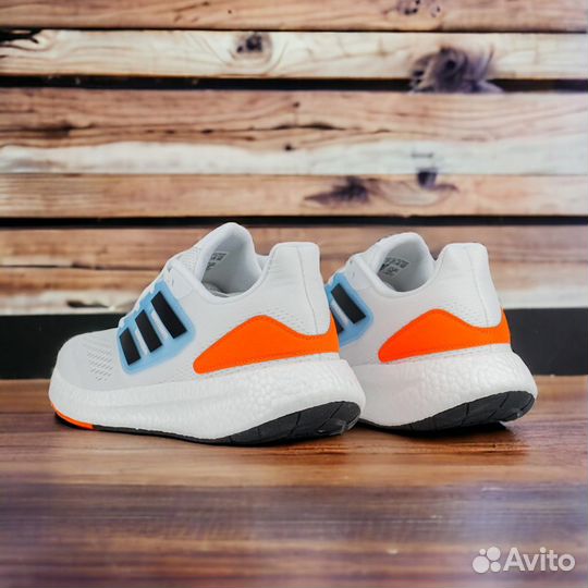 Кроссовки мужские Adidas Pureboost 22