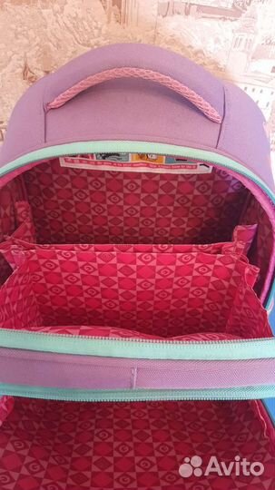 Школьные портфели