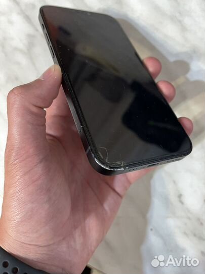 Телефон iPhone