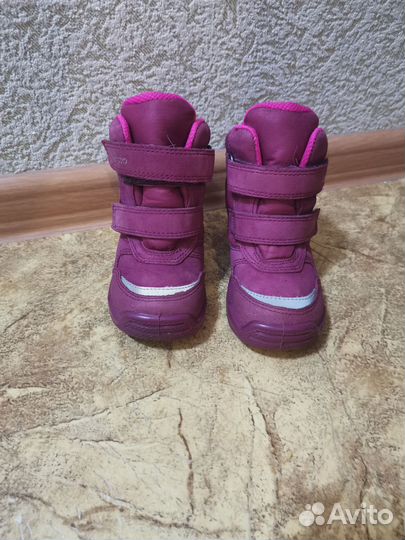 Ботинки демисезонные для девочки 22 размер