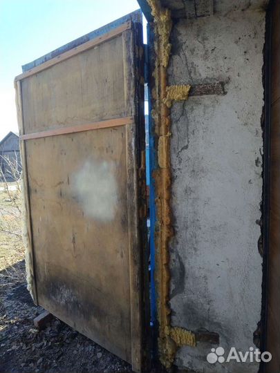 Ворота гаражные металлические бу