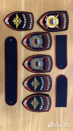 Нашивки (шевроны), погоны