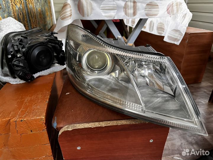 Фары на Skoda octavia a5