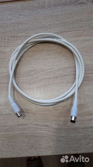 Соединительный кабель