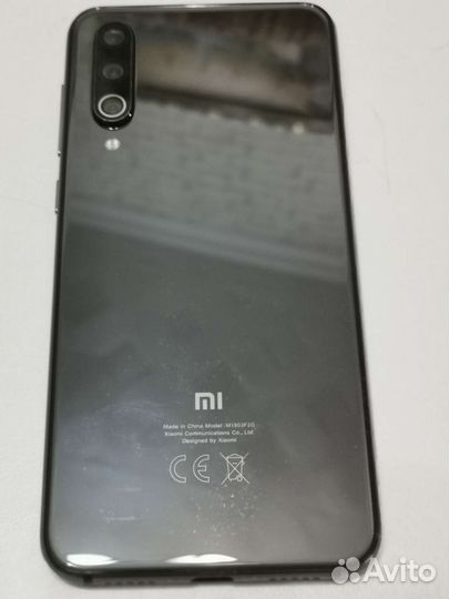 Телефон Xiaomi mi 9se