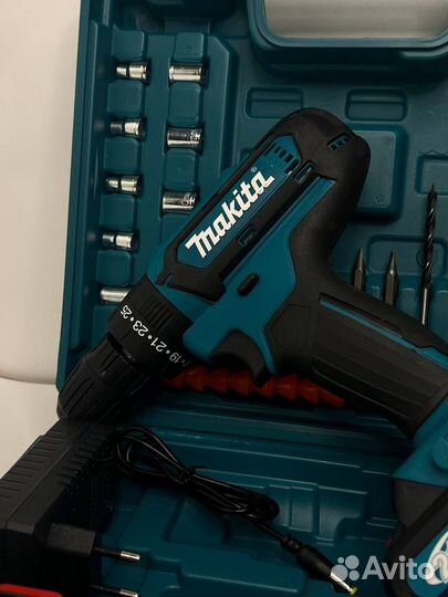 Шуруповёрт Makita 21v ударный Новый