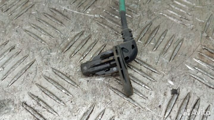 Датчик abs Kia Sportage Левый Передний