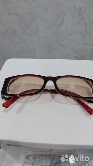 Очки (минус 4, обе линзы)