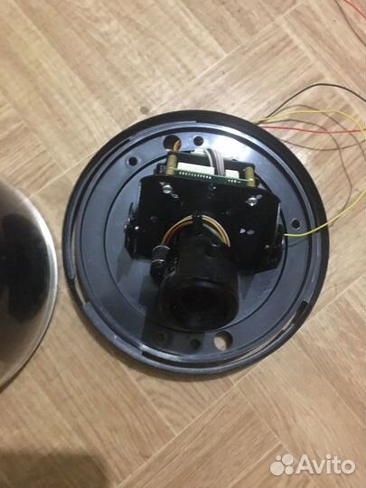 Видеокамера регулируемая цветная