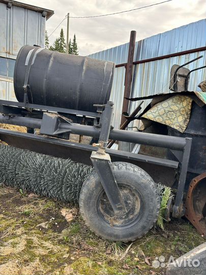 Трактор мтз 82