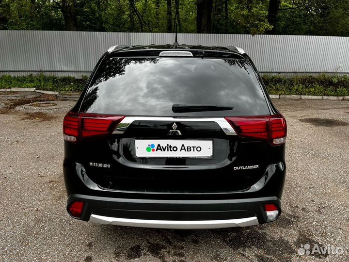 Mitsubishi Outlander 2.0 CVT, 2016, 125 000 км