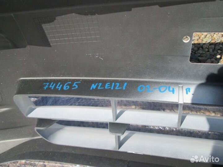 Бампер передний Toyota Corolla Fielder NZE121