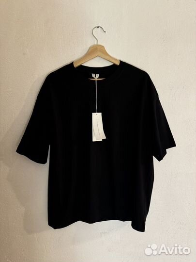 Футболка arket