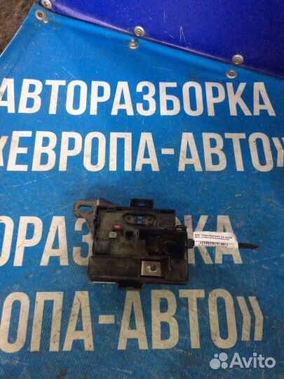 Блок предохранителей Киа Кворис Kia Quoris б/у