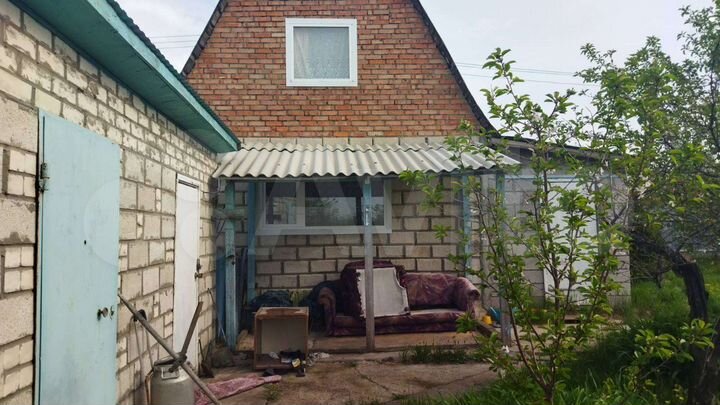 Дом 60 м² на участке 8 сот.