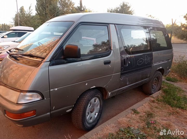 Toyota Lite Ace 2.0 AT, 1992, 302 000 км