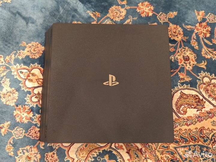 Sony PS4 Pro 1tb