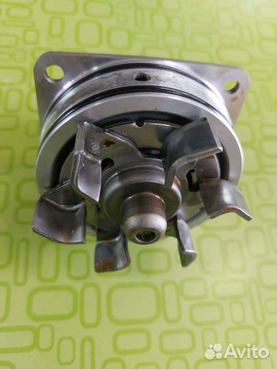 Помпа Инфинити QX70