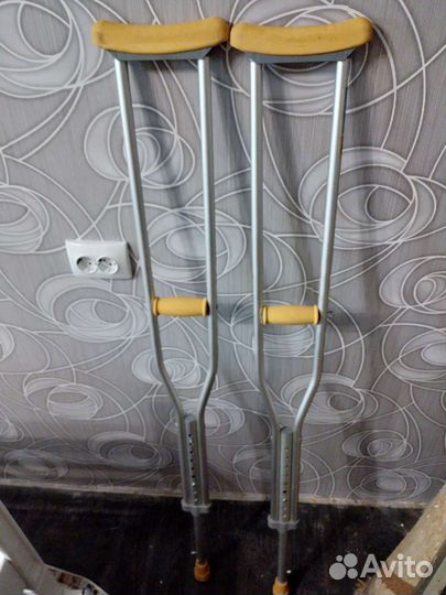 Костыли подмышечные взрослые