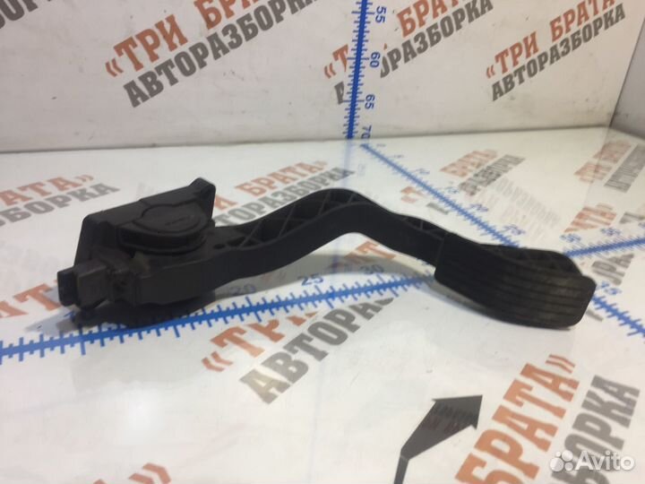 Пежо 307 Педаль газа электронная