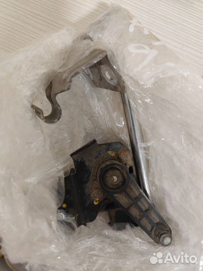 Датчик положения кузова equus