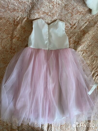 Платье на девочку