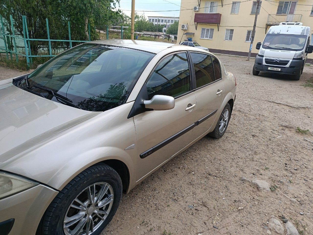 Renault Megane: фото владельца