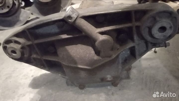 Редуктор заднего моста BMW E39