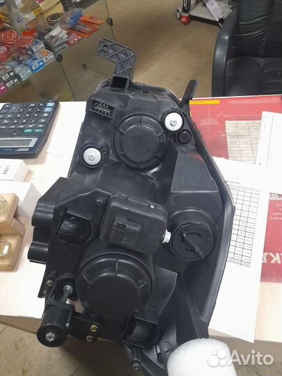 Фара передняя правая geely X7, 101700103559