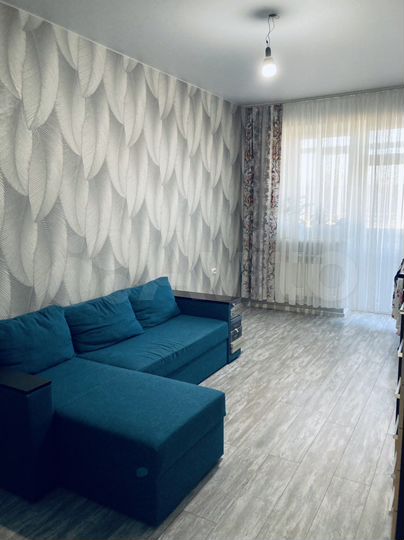 2-к. квартира, 63 м², 5/5 эт.