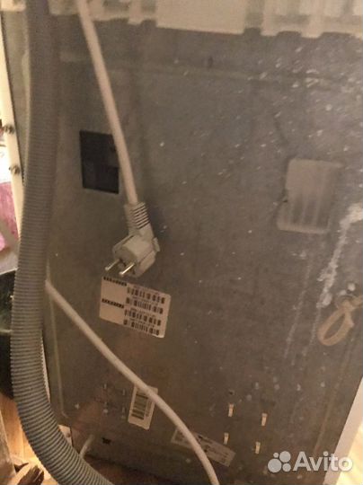 Продам стиральную машину Whirpool