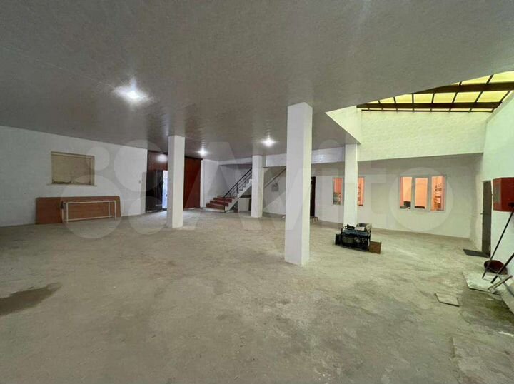 Дом 300 м² на участке 5 сот.